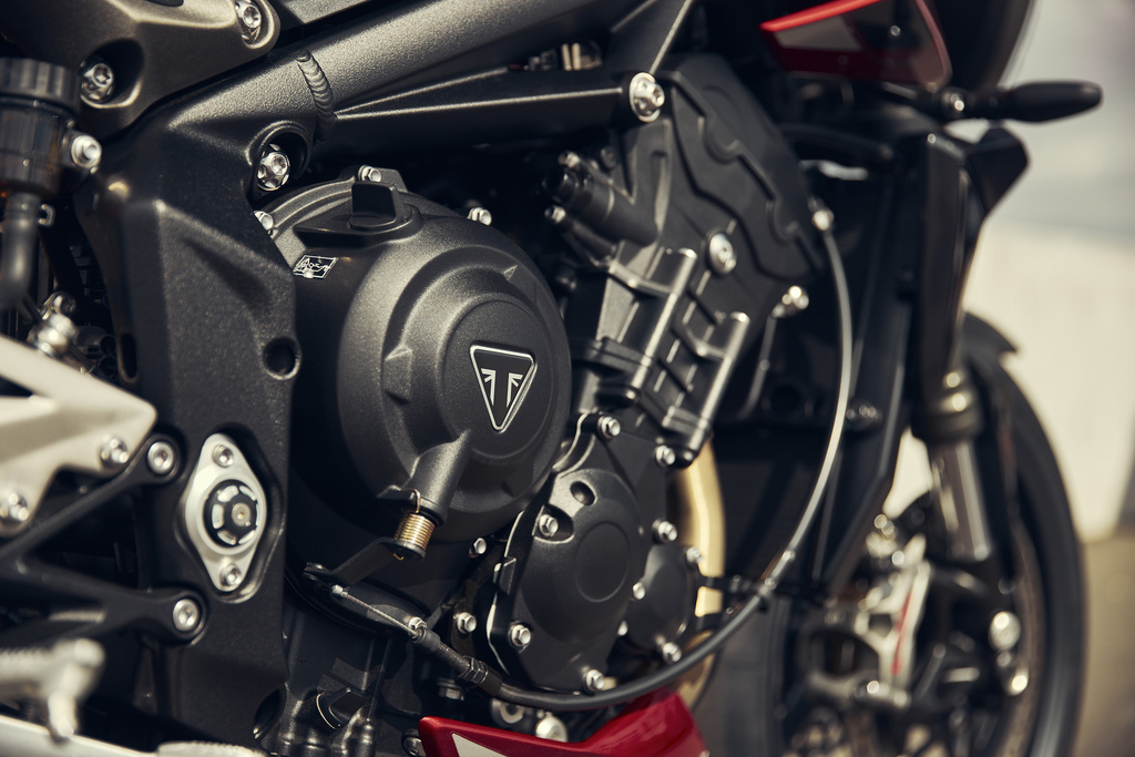 Cache Culbuteur Triumph Street Triple 675 R (2013-2016) - Pièce Occasion - Royaume-Uni
