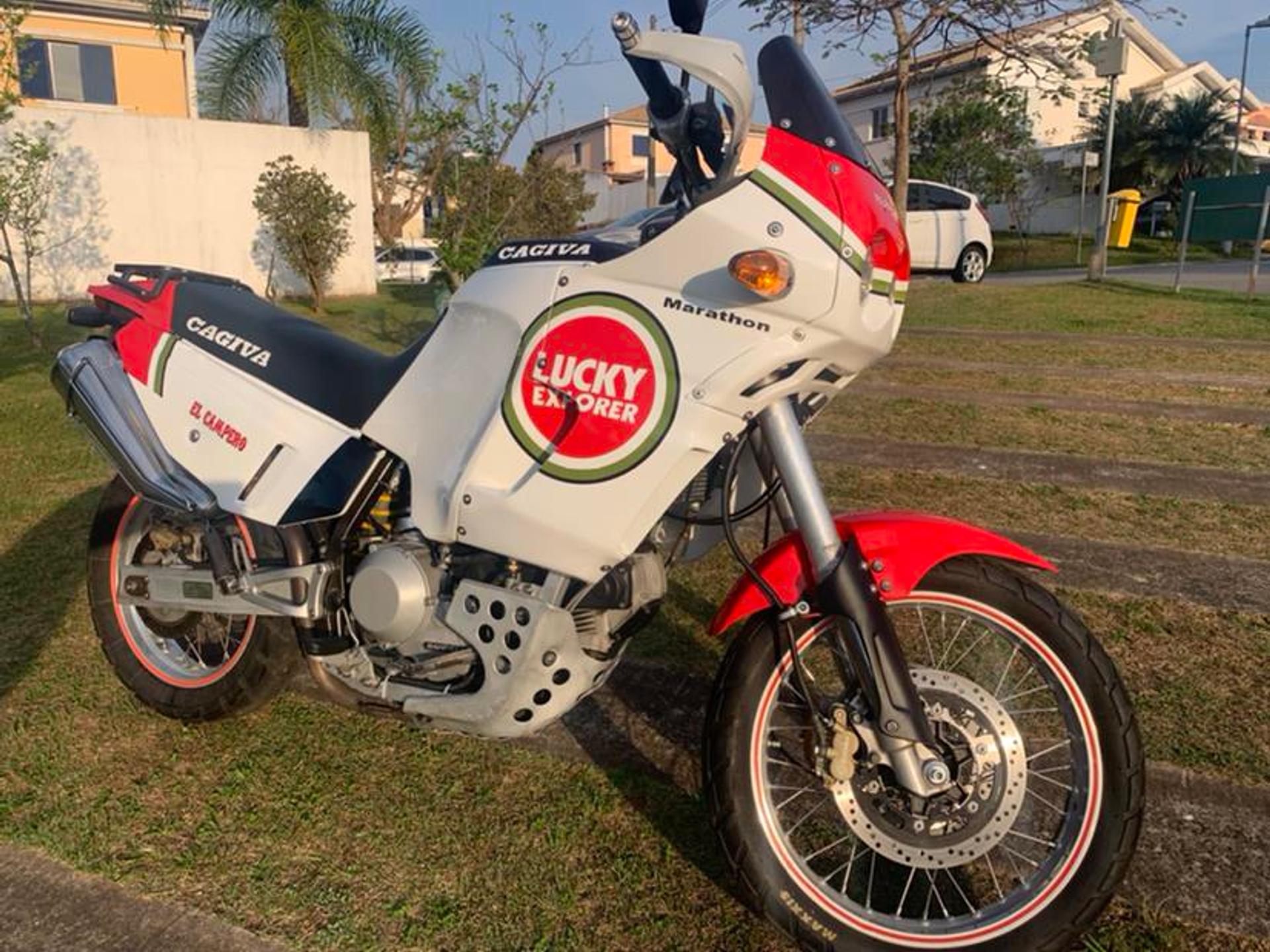 Cagiva Elefant 900 Motos
