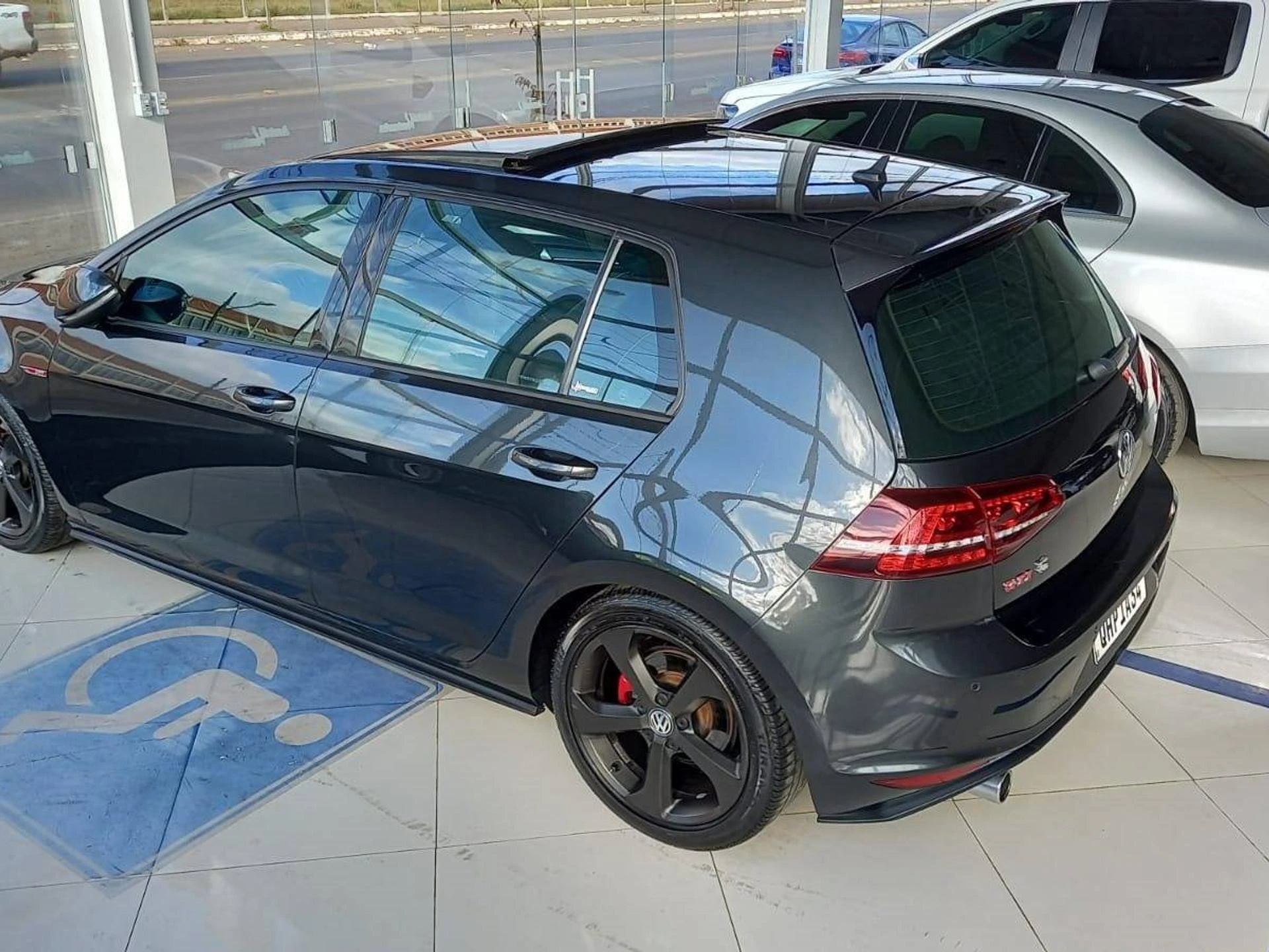 Cinco esportivos usados pelo mesmo preço do Polo GTS