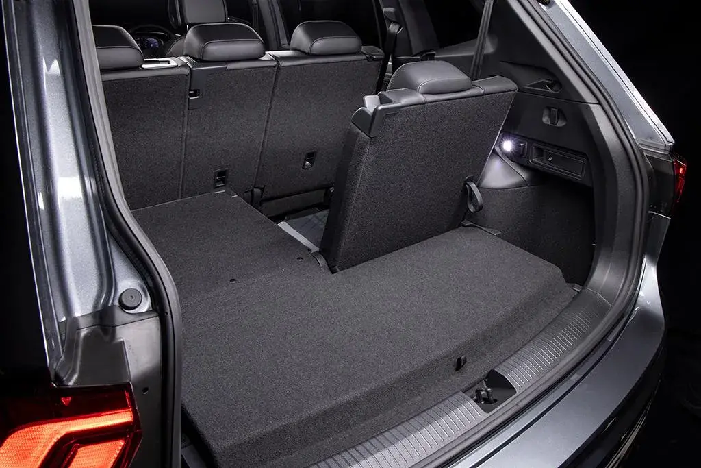 2023 Vw Tiguan Allspace Monochrome 018
