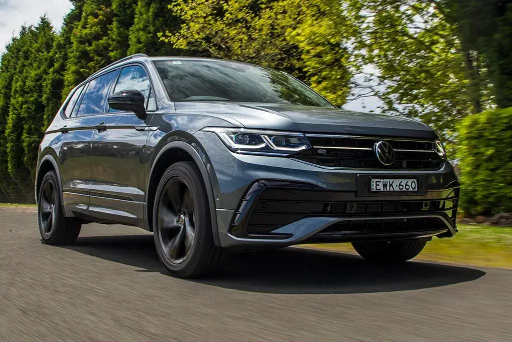 2023 Vw Tiguan Allspace Monochrome 020