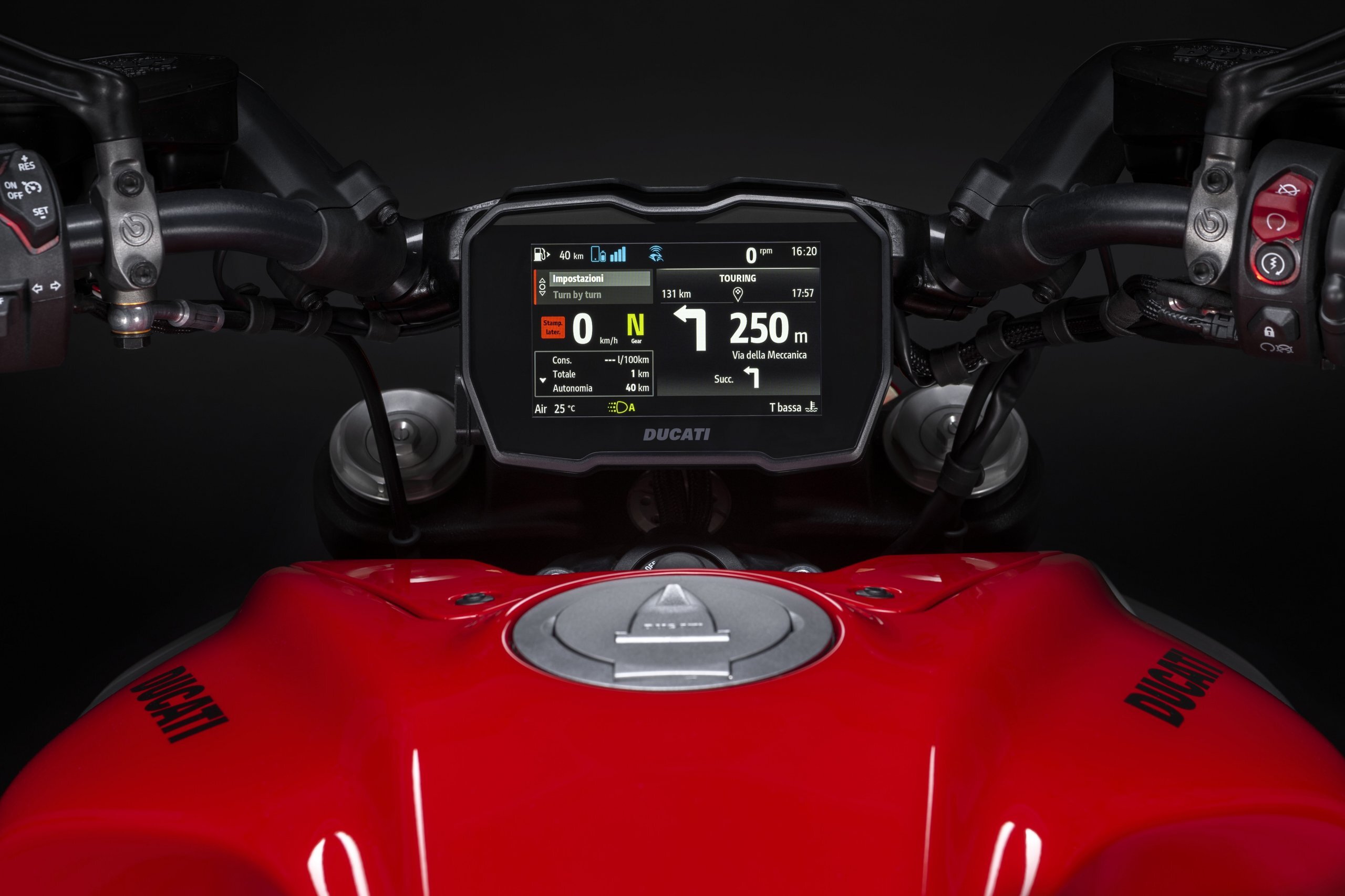 Ducati Diavel V4 2023 (2)