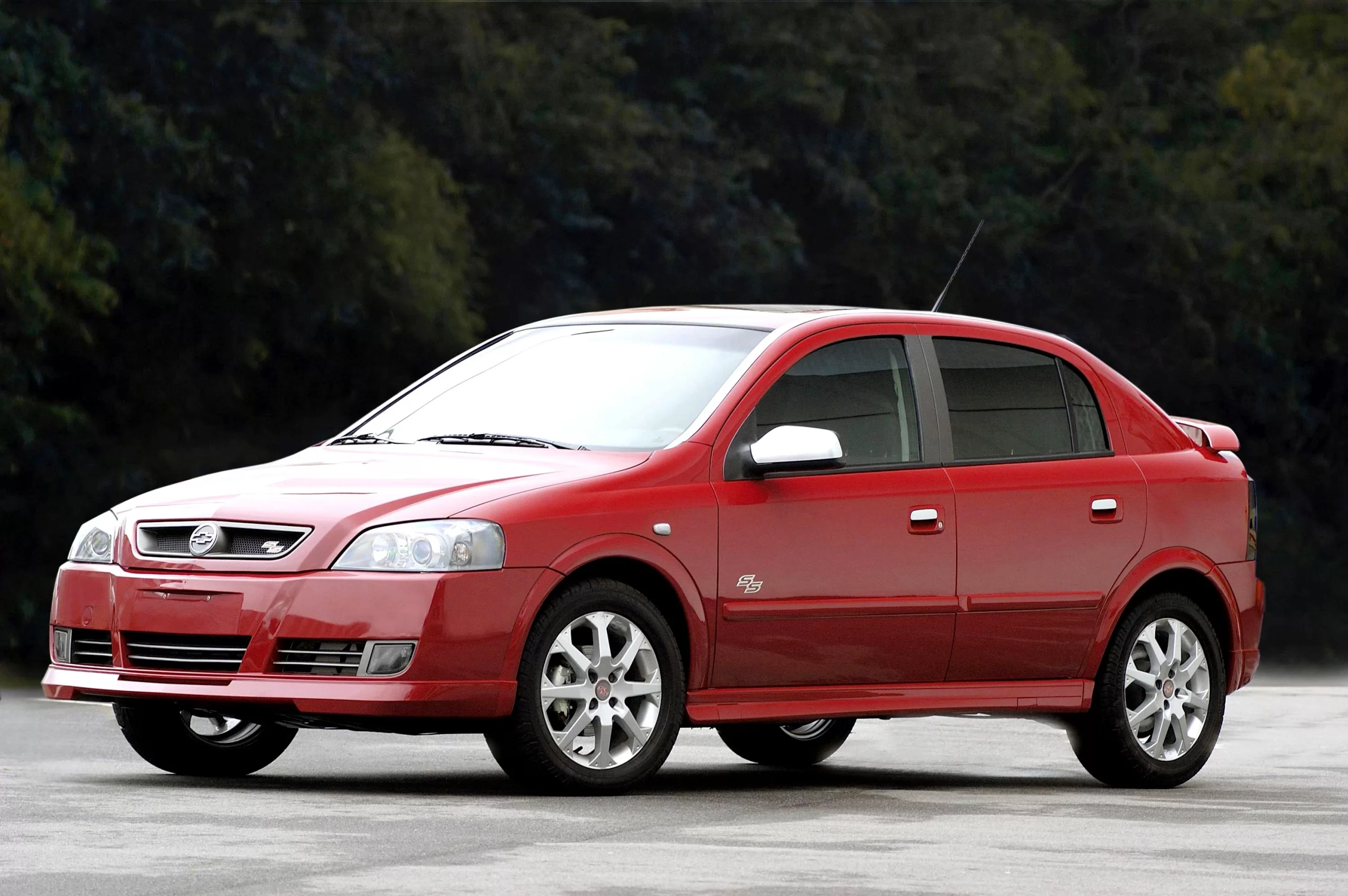 Fast ou #Fake: o Chevrolet Astra SS até empolgava | Webmotors
