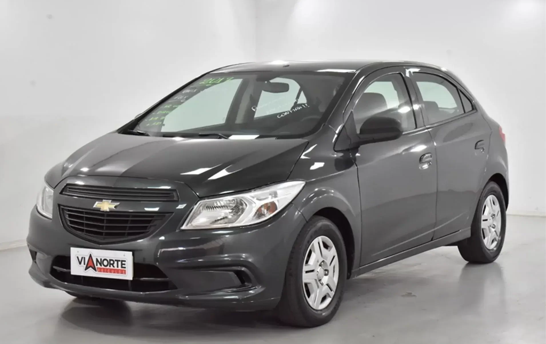 Chevrolet Onix 1.0 Mpfi Joy 8v Flex 4p Manual Wmimagem21392556239