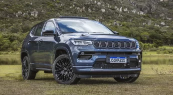 Jeep Compass 4xe Ambientadas 40