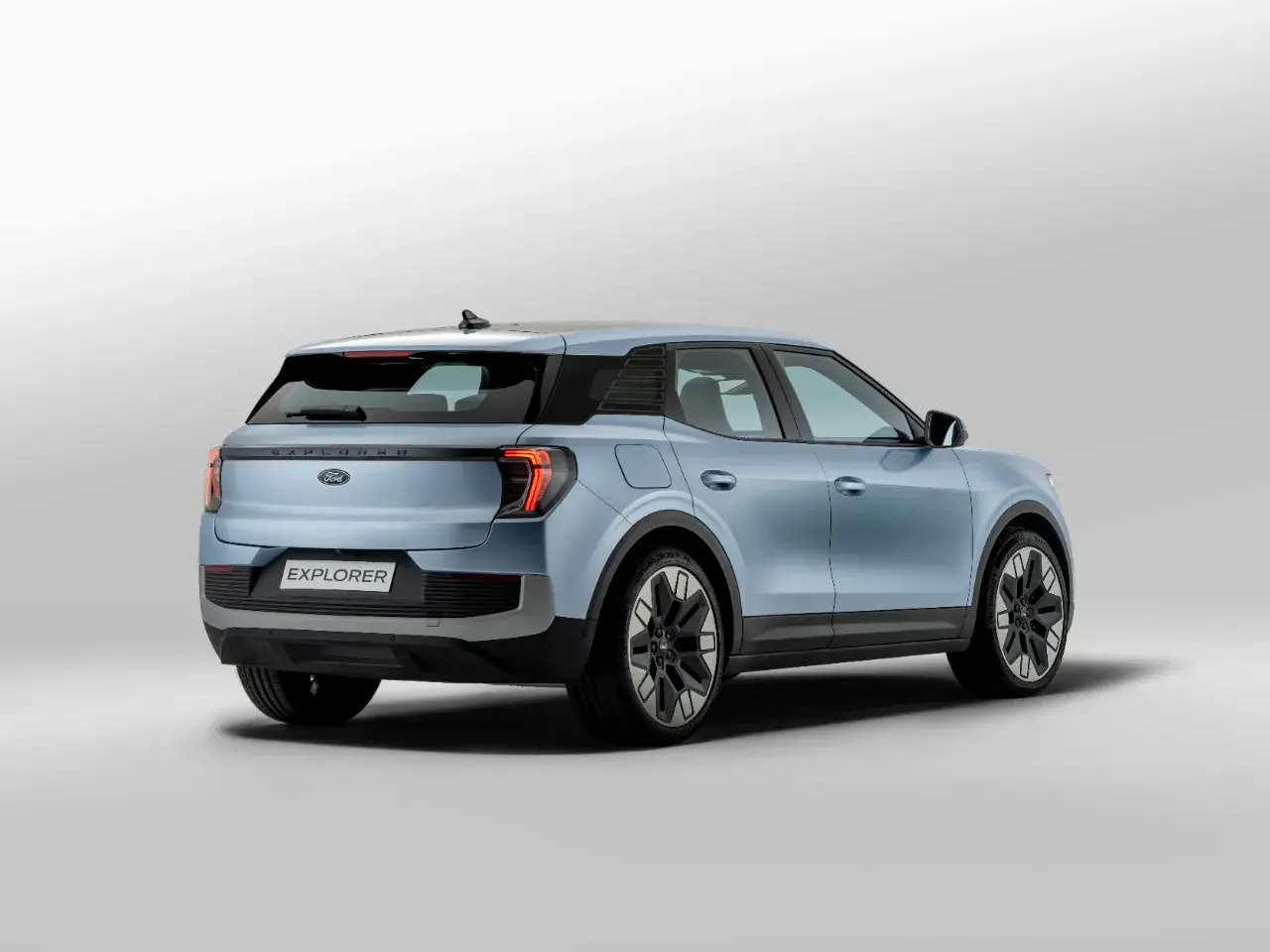 2023 Ford Thenewall Electricfordexplorer Studio 4