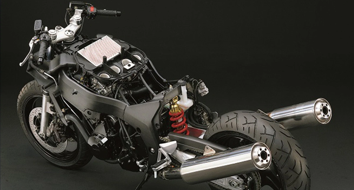Honda Cbr 1000xx Super Blackbird (8)