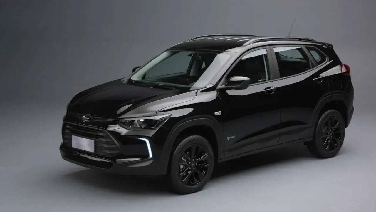 Chevrolet Tracker Midnight 11