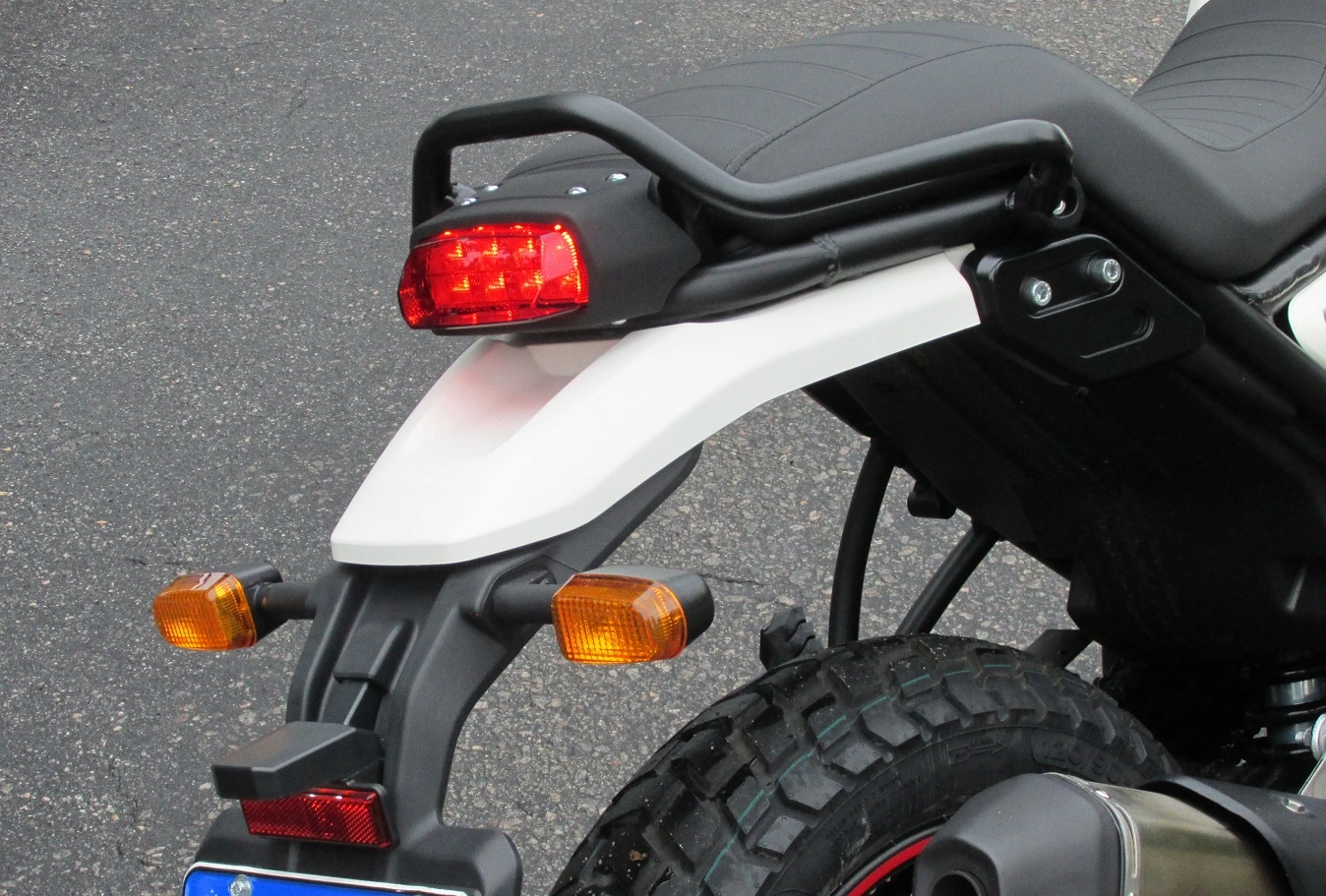 Royal Enfield Scram 411 Roberto Dutra (18)