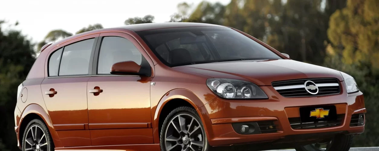 Vectra GT é uma boa opção de carro usado com teto solar por menos de R$ 40 mil