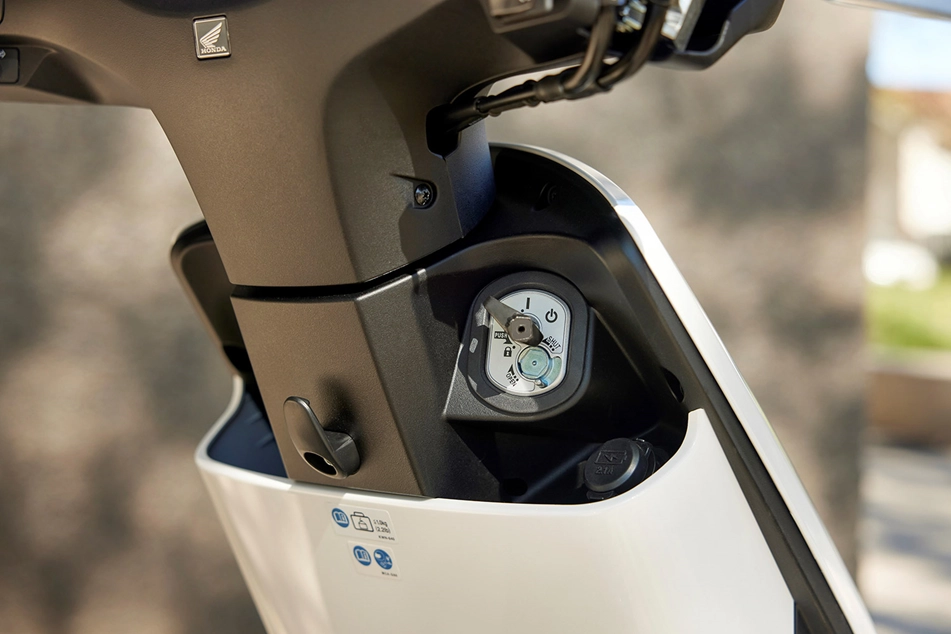 Honda Em1 Scooter 05