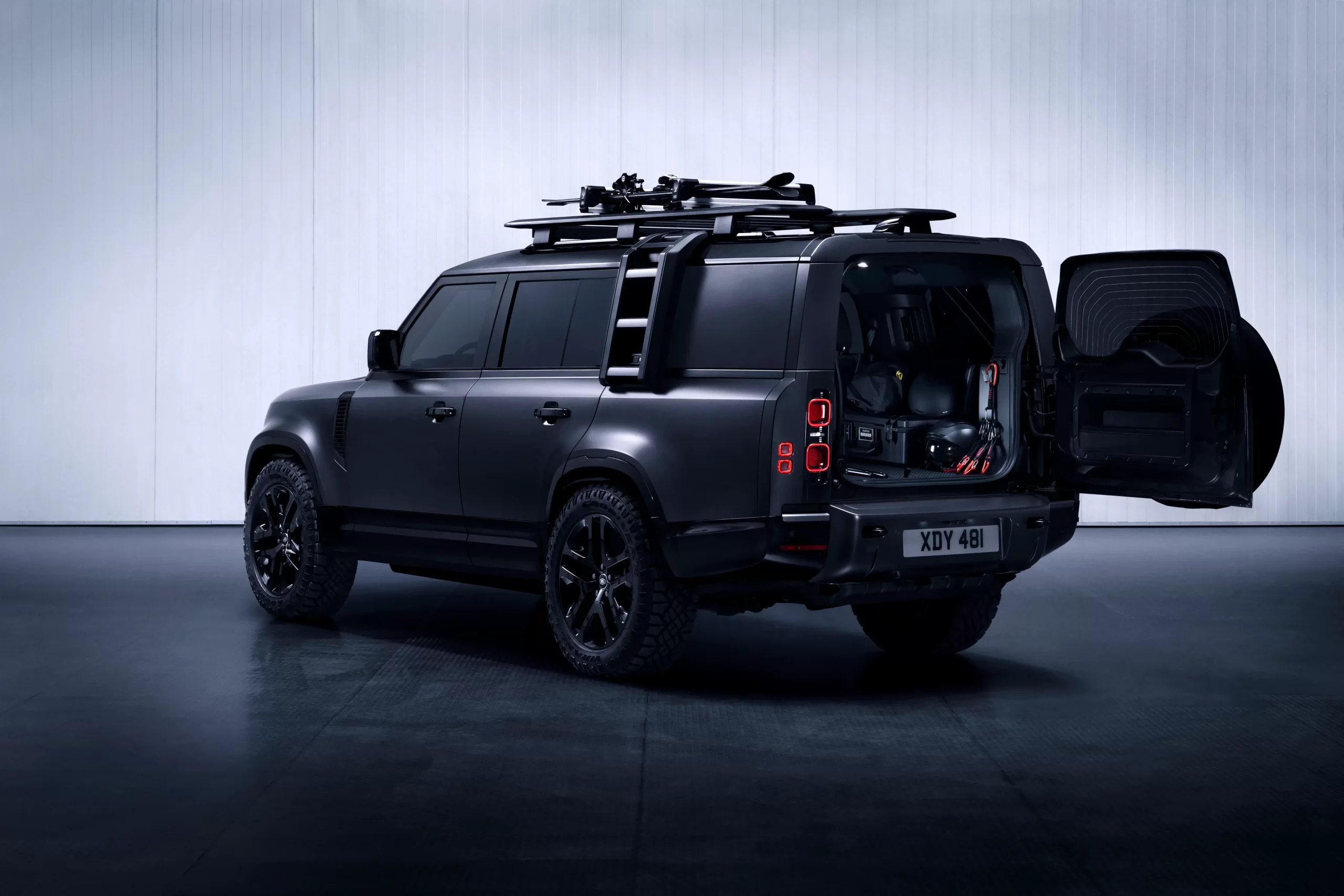 Land Rover Defender ganha nova variação ainda mais exclusiva