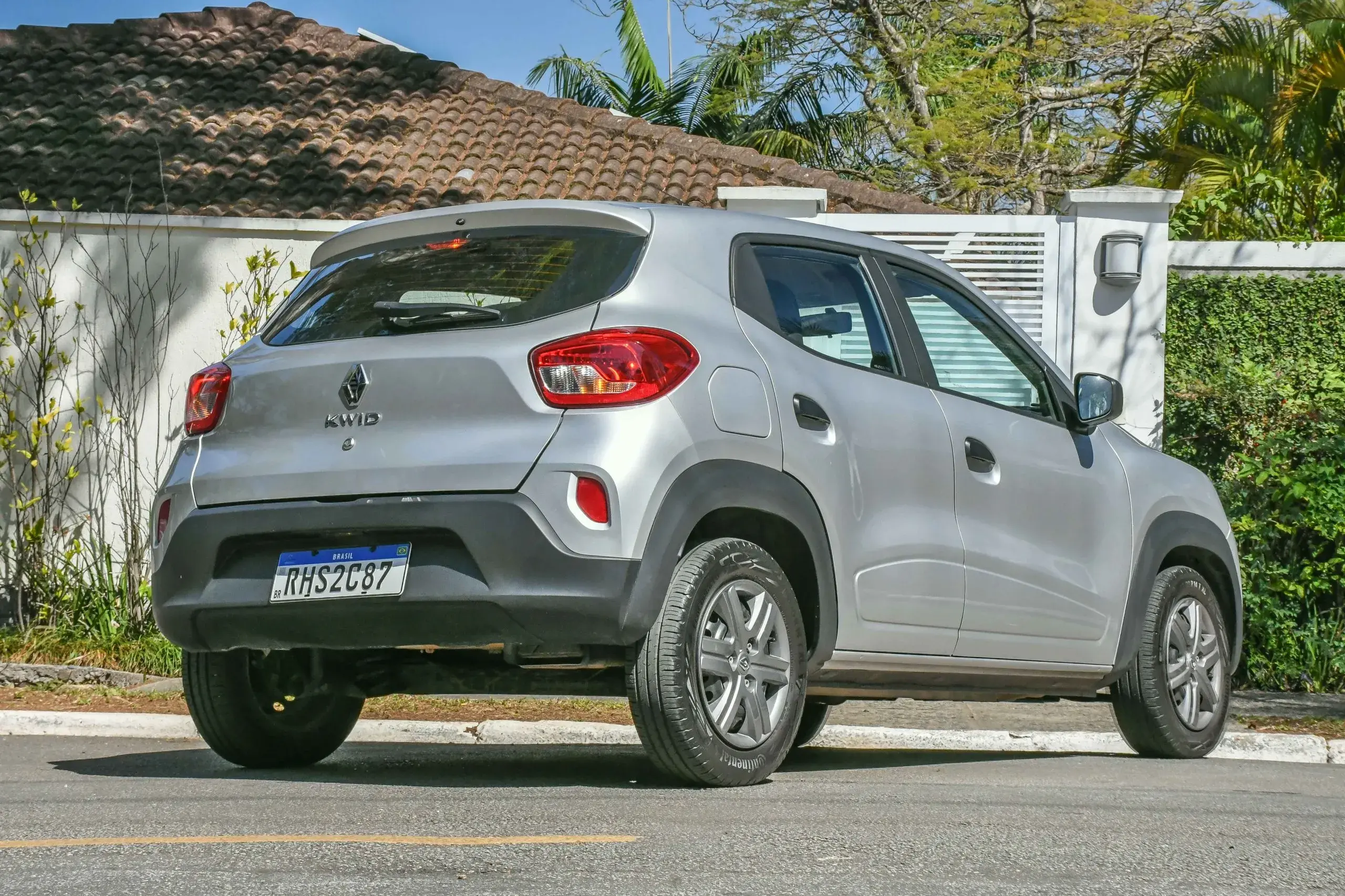 Renault Kwid Zen 1.0 Sce Flex 0522 Scaled