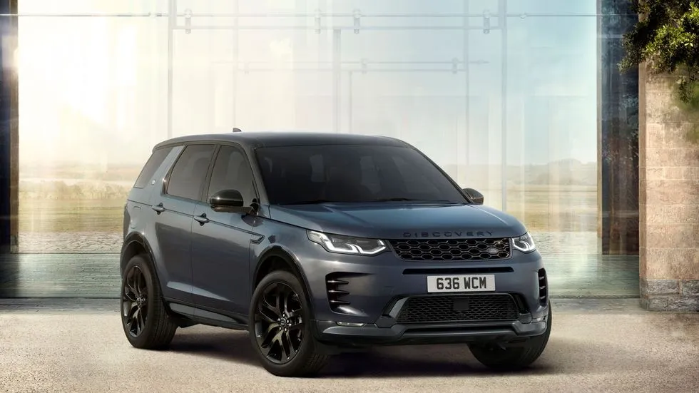 Land Rover Discovery Sport 2024 ganha telão Webmotors