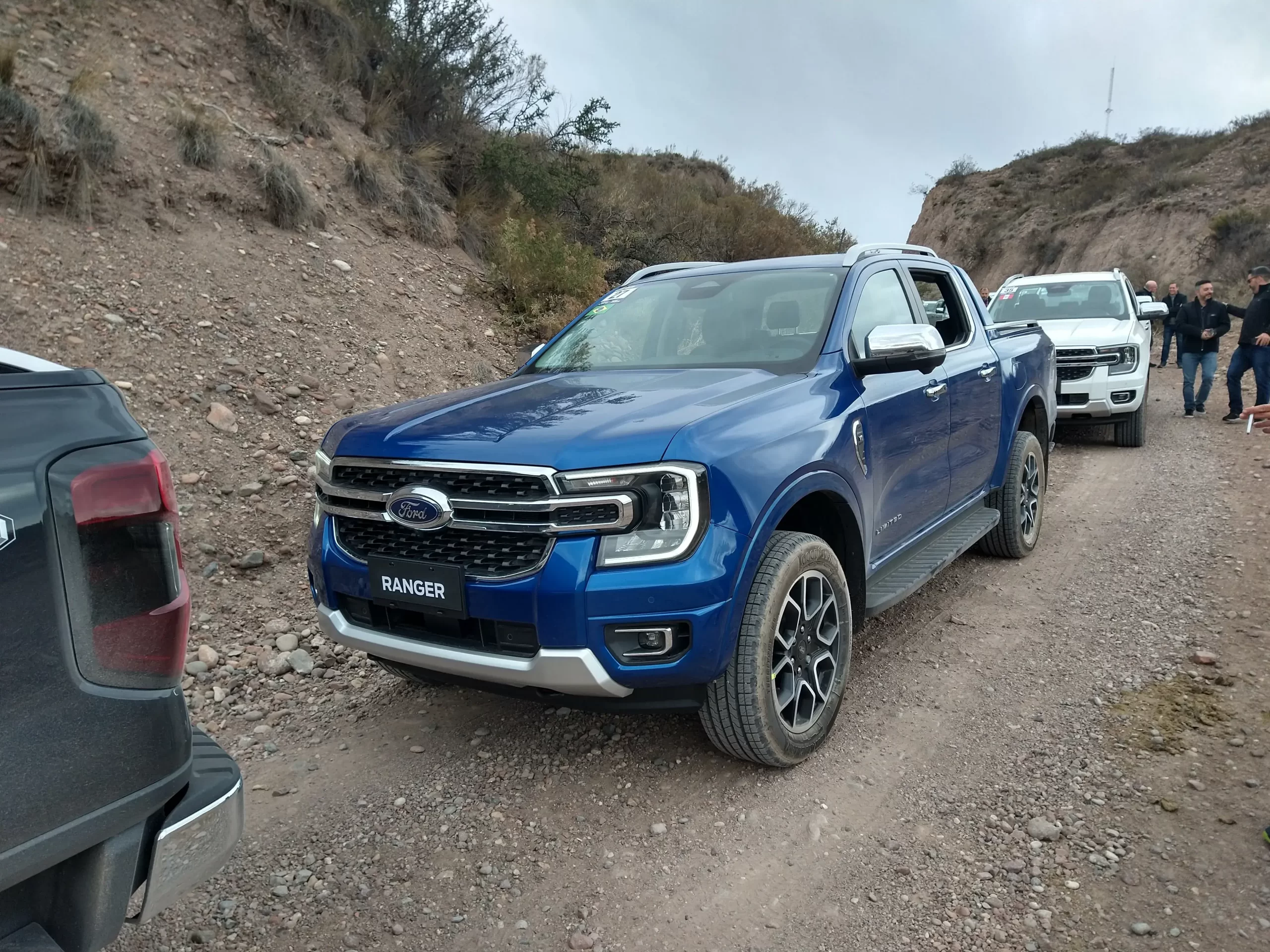 Ford Ranger 2024 botamos a nova picape para rodar no asfalto e na terra
