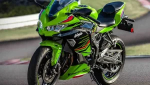 Kawasaki Ninja Zx 4r Divulga├º├úo (5)