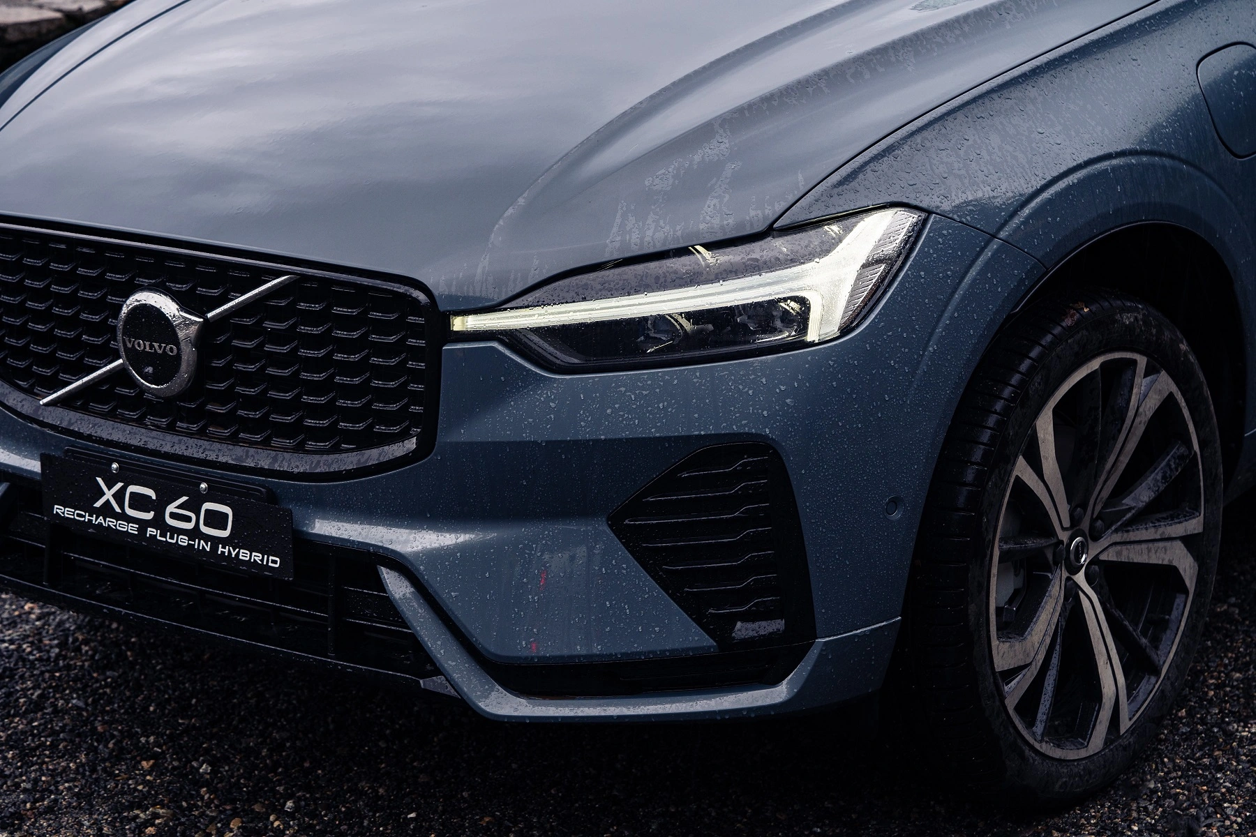 Volvo XC60 2024 é lançado oficialmente no Brasil Webmotors