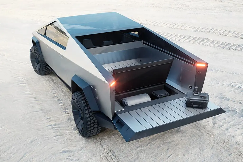 Tesla Cybertruck 08 Fva2