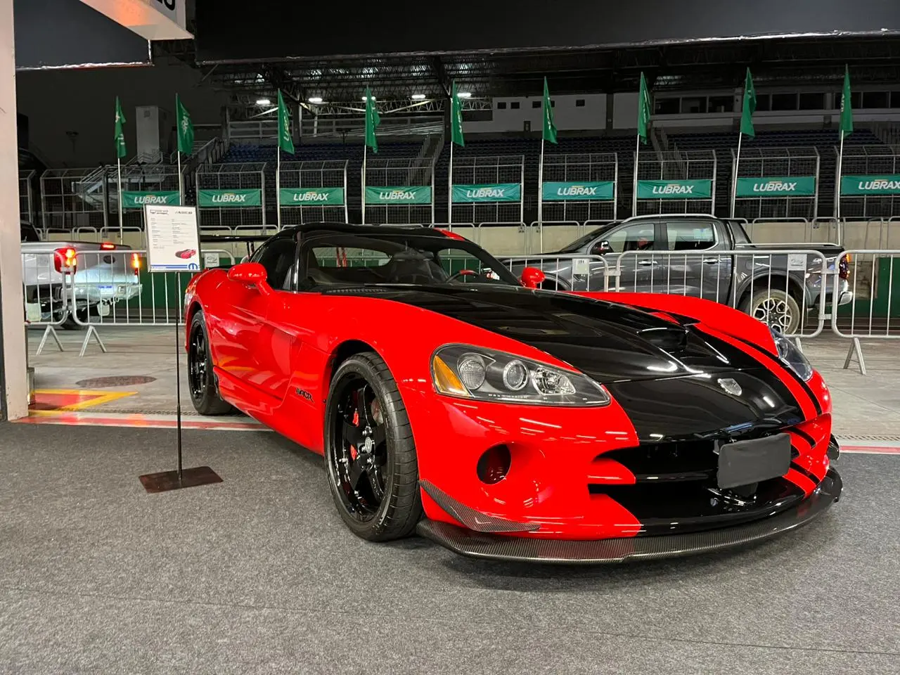 Mopar Viper ACR