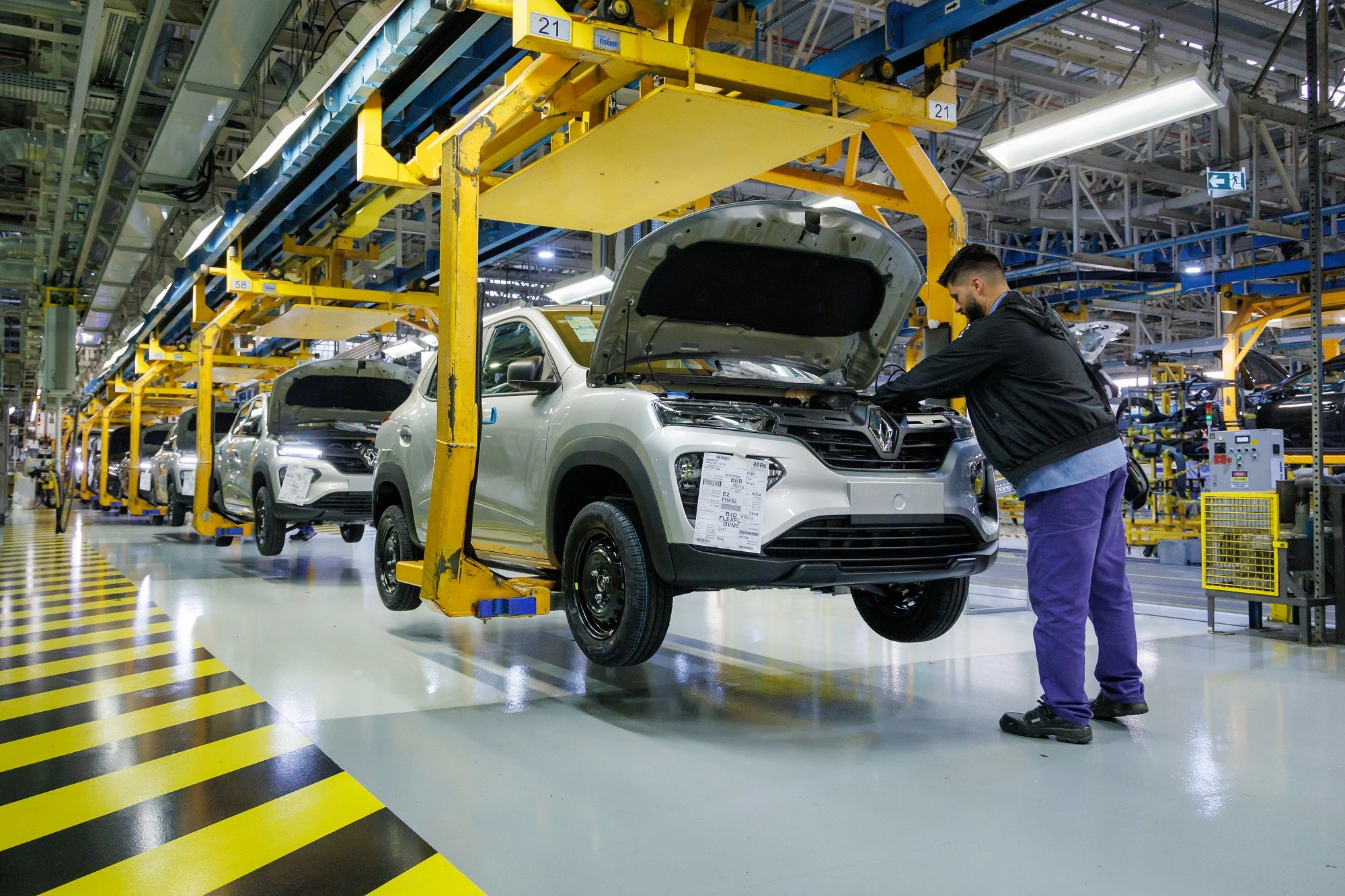 Metaversoindustrial Renault 013