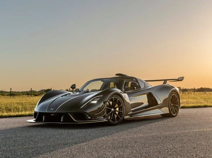 Hennesey Venom F5: conversível para ir a 482 km/h!