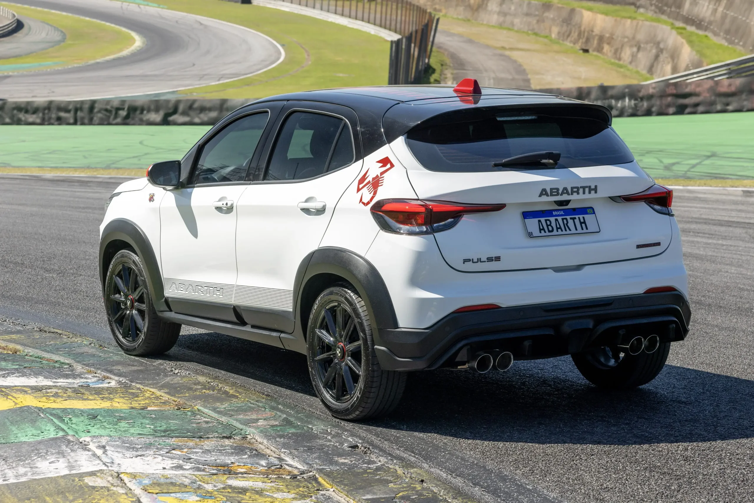 Fiat Pulse Abarth 220 Cv 1