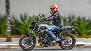 Kawasaki Z650rs (6)