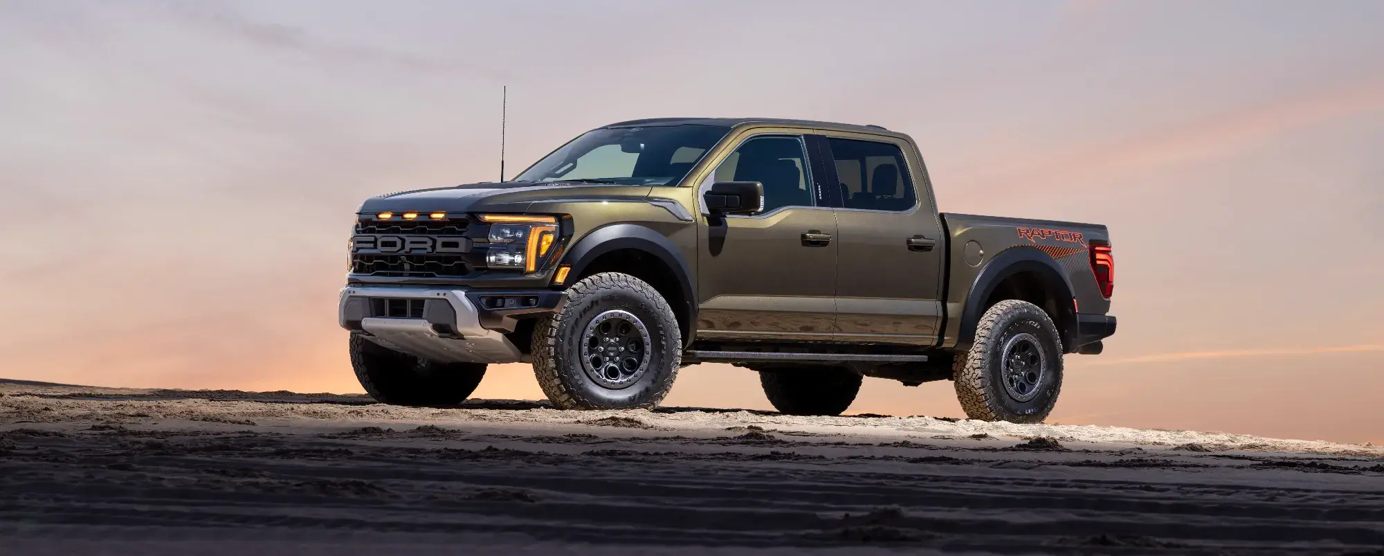 2024 Ford F 150 Raptor 01