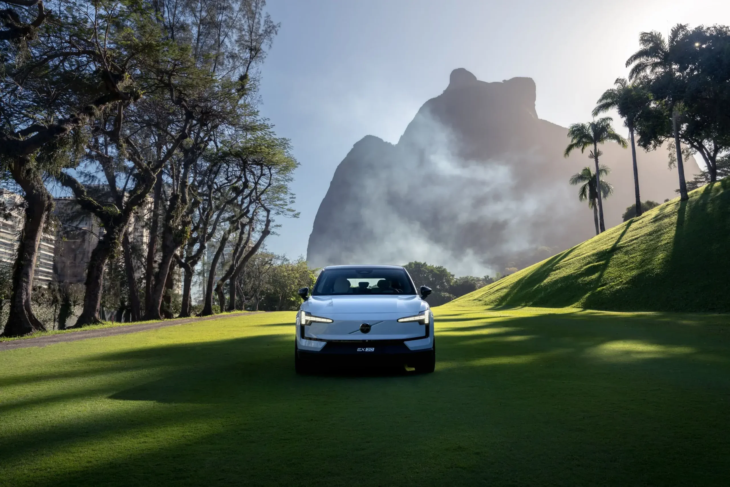 Volvoex30 Horizontal Frente2