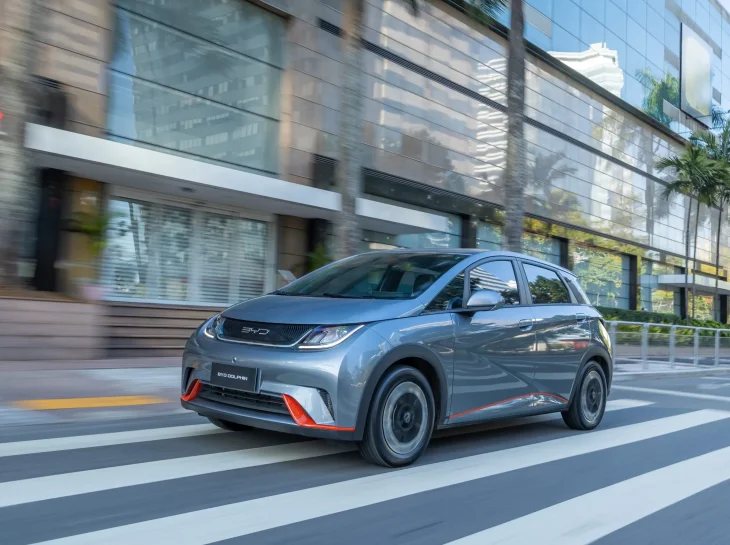 BYD entra no top 10 das mais vendidas em dezembro