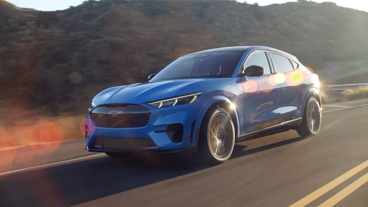 Mustang Mach E Externas (1)