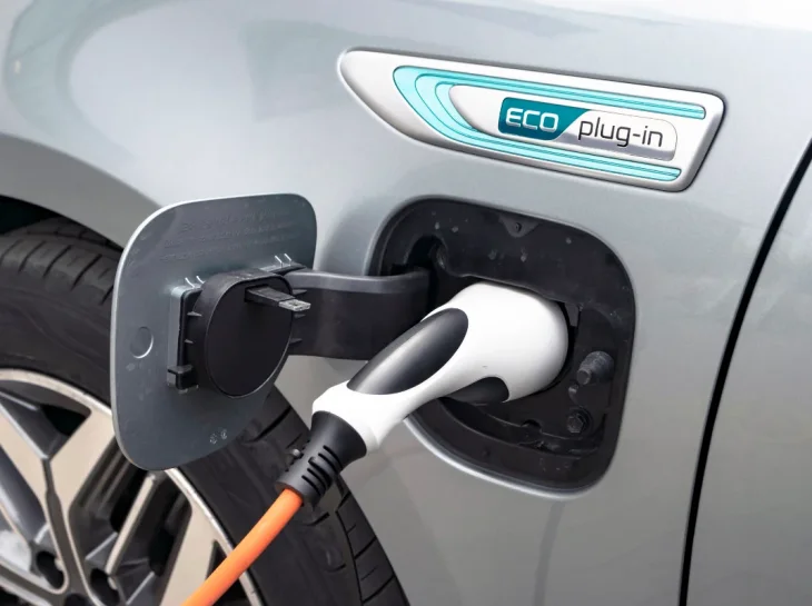 Carro híbrido: o que é e como funciona