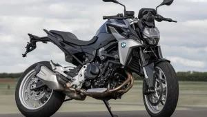 BMW F 900 R
