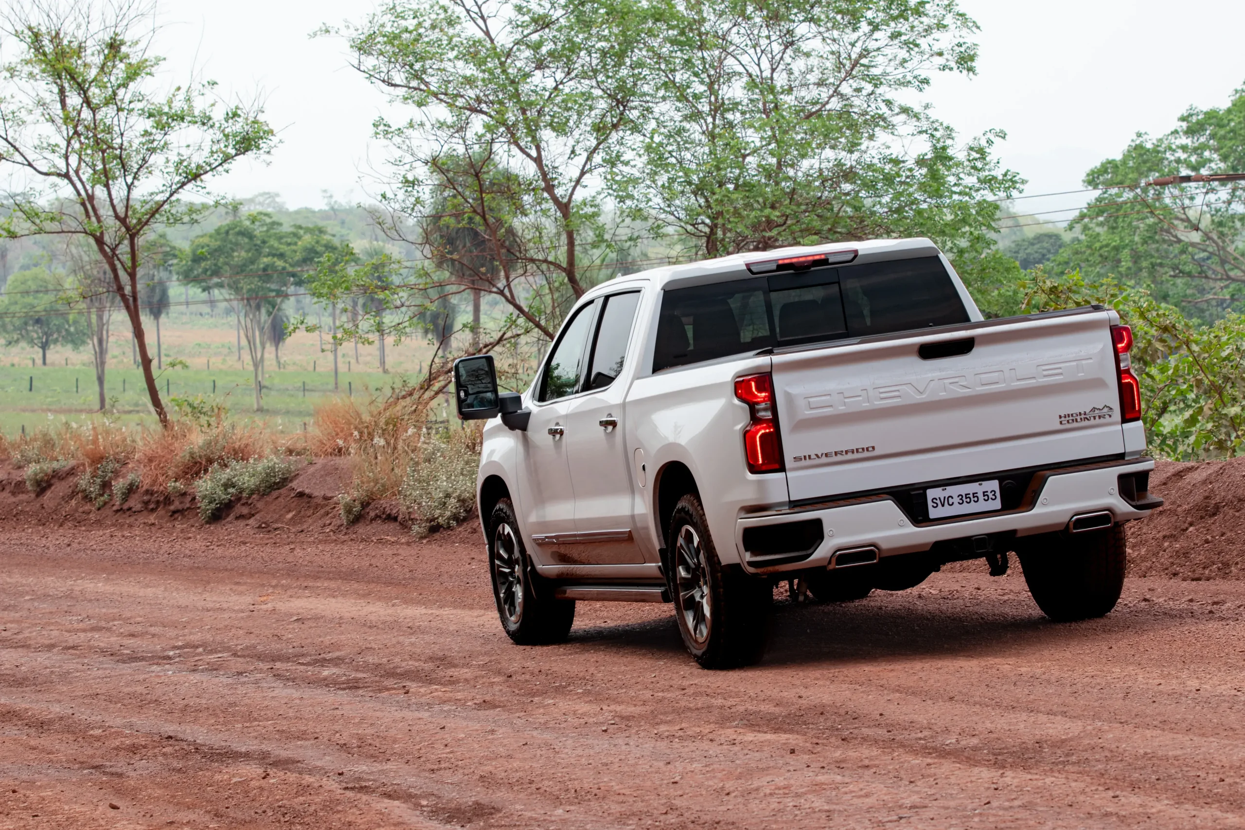 Chevrolet Silverado 3