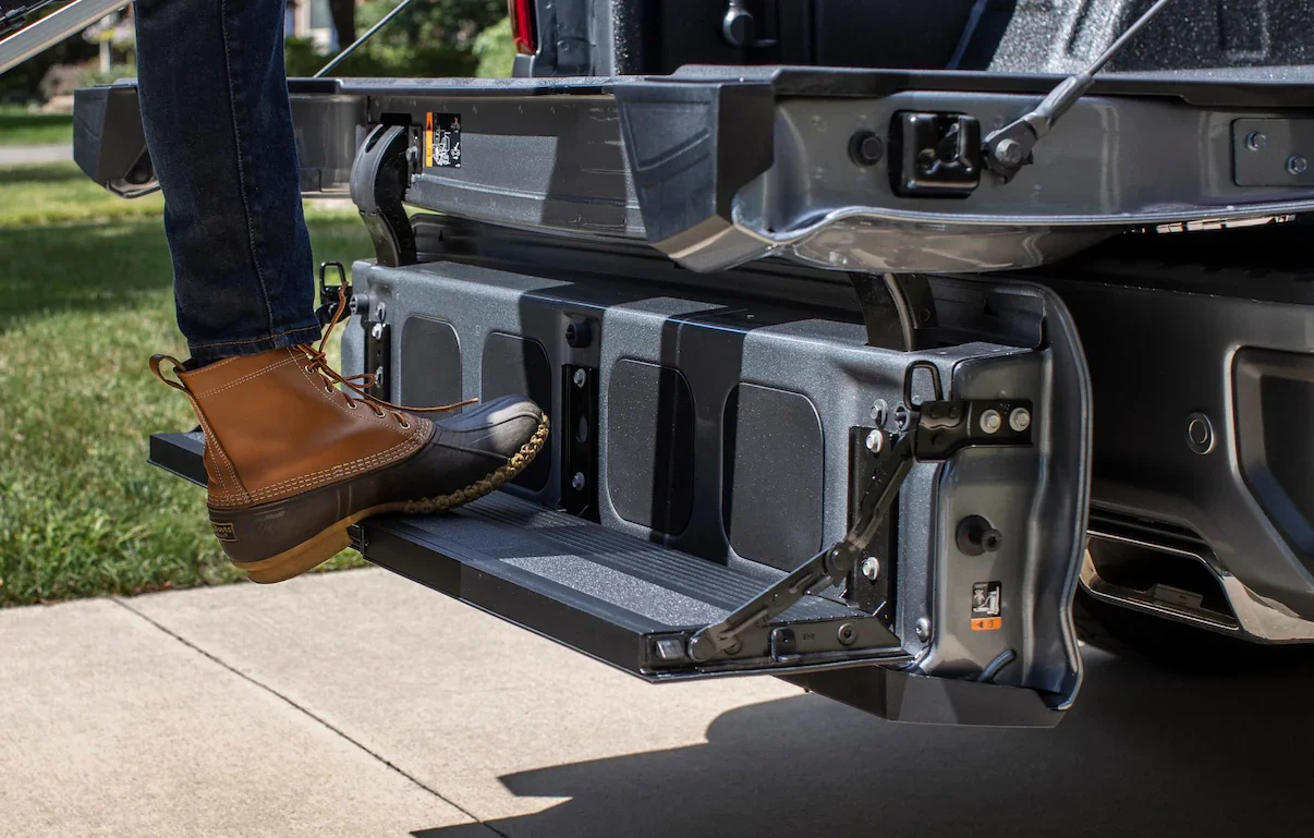 Chevrolet Silverado Multi Flex