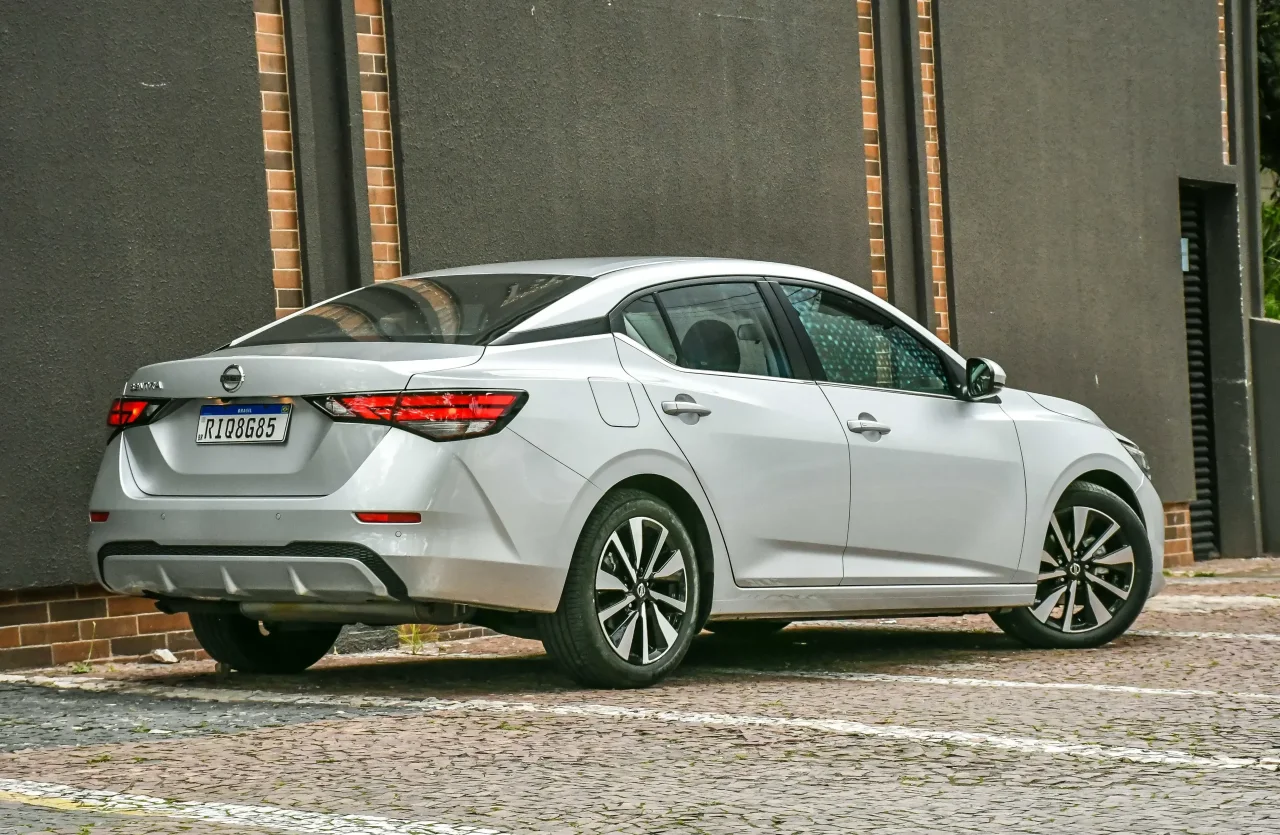 Nissan Sentra Advance 0184