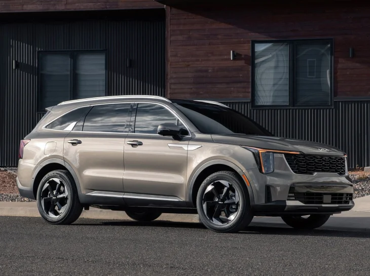 SUV da Kia deve pintar em versão diesel em breve