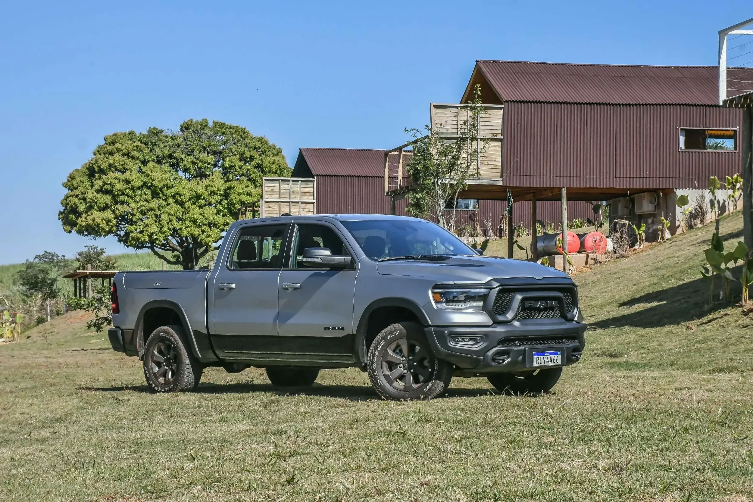 Ram 1500 Rebel 2385 (1)