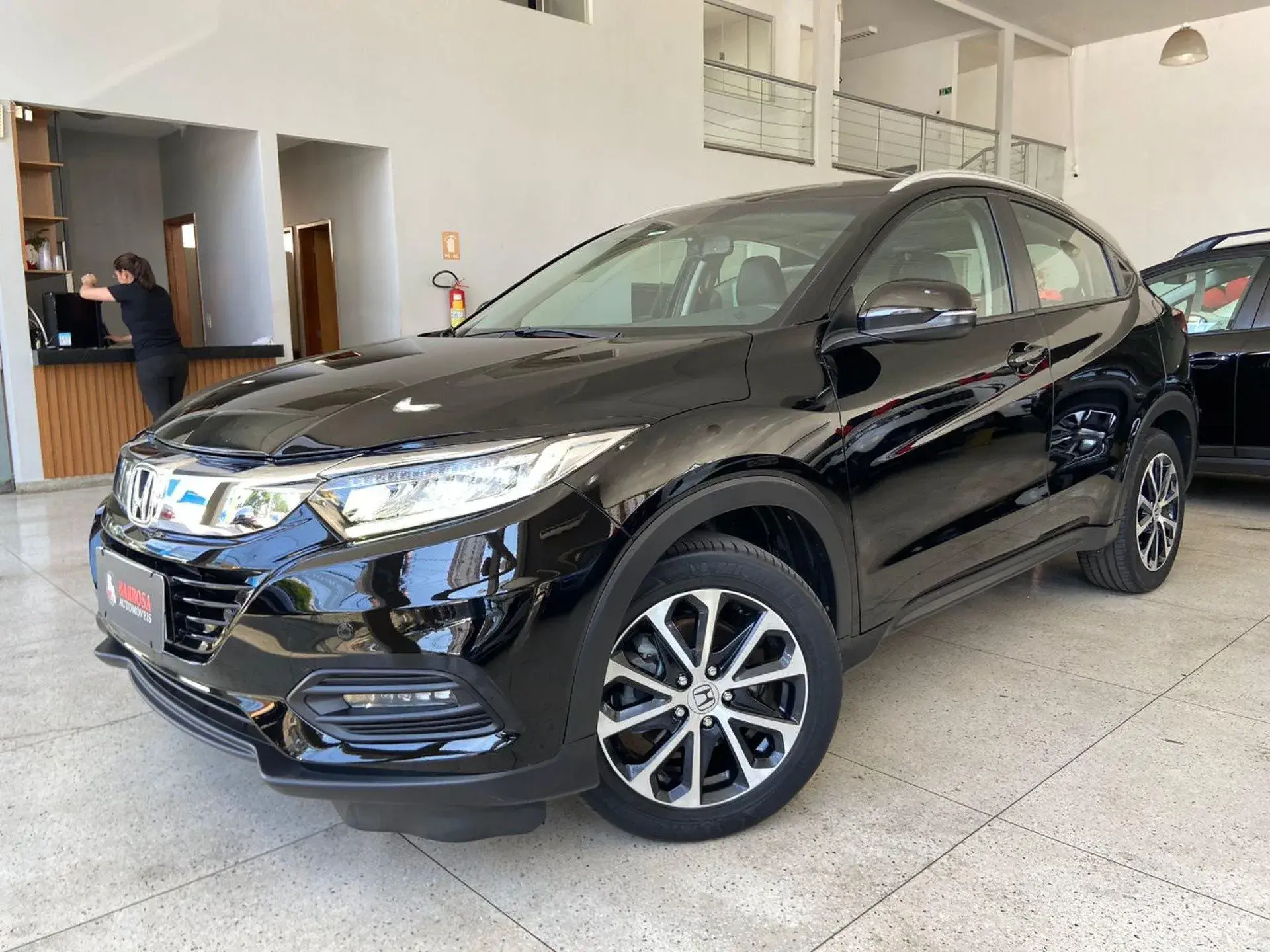 Honda Hrv 1.5 16v Turbo Gasolina Touring 4p Automatico Wmimagem16173072119 (1)