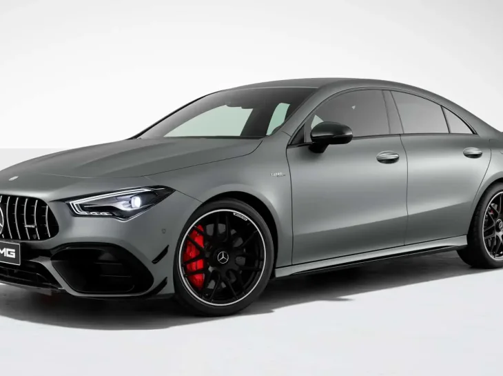 Mercedes-Benz renova linha AMG no Brasil