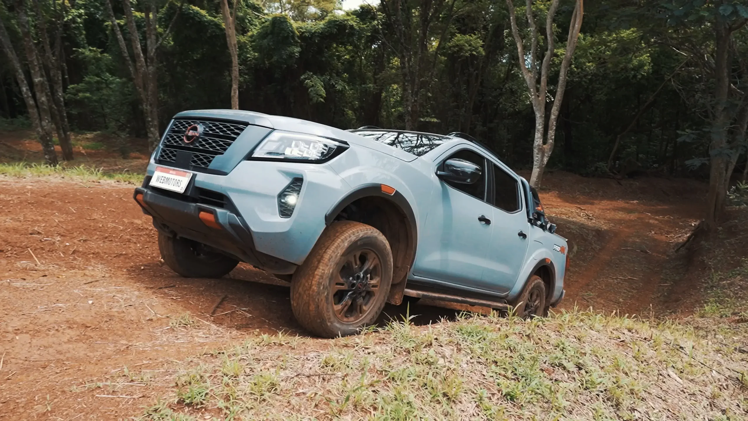 Nissan Frontier (4) (1)