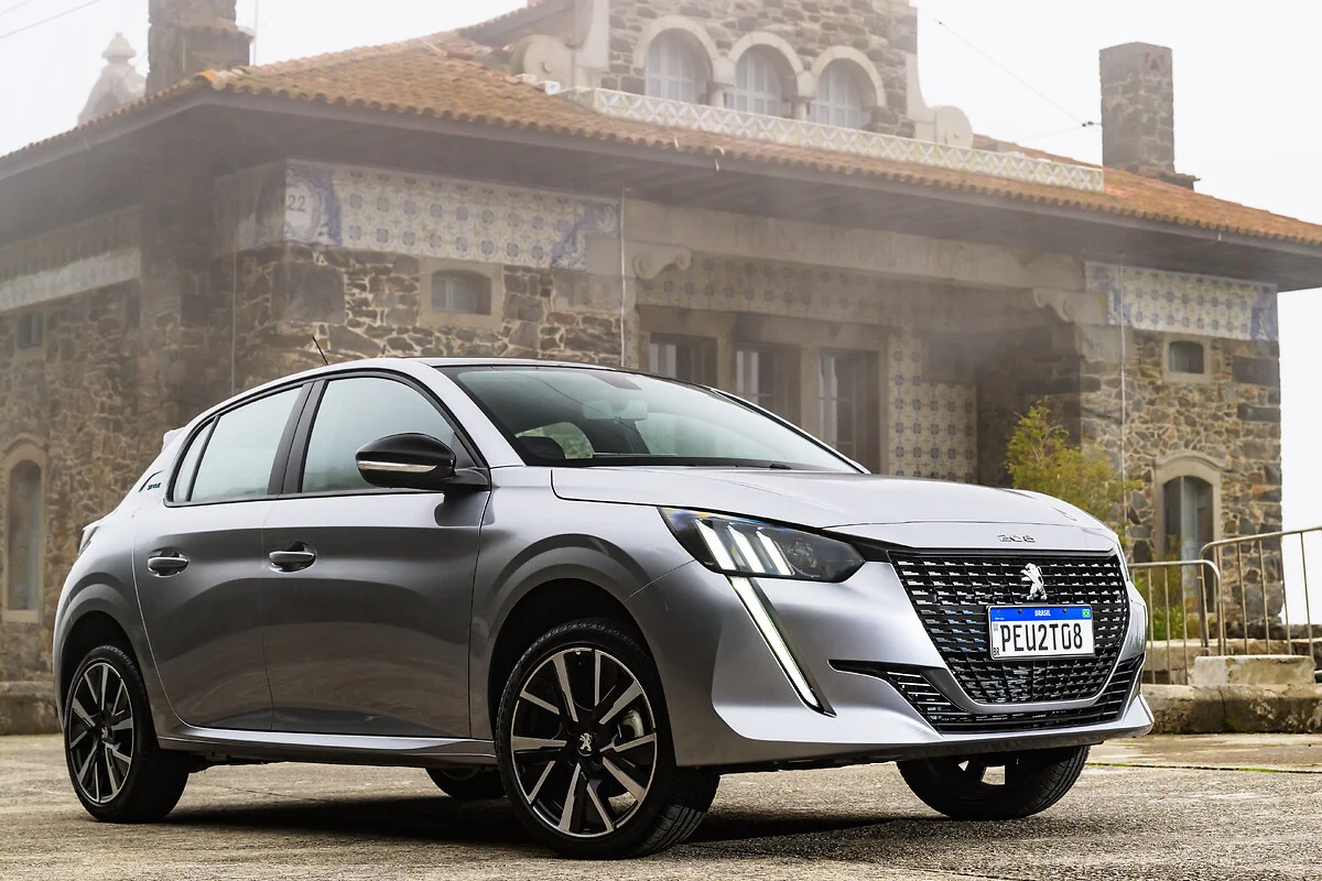 Peugeot 208 Style Turbo 3