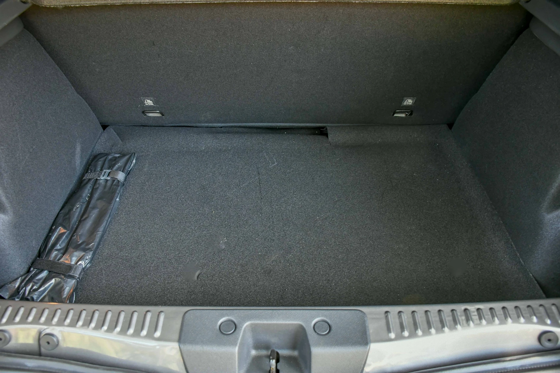 Porta Malas Stepway 1.0 1600