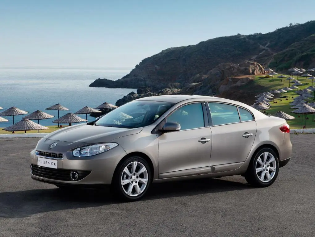 Renault Fluence 2013 (1)
