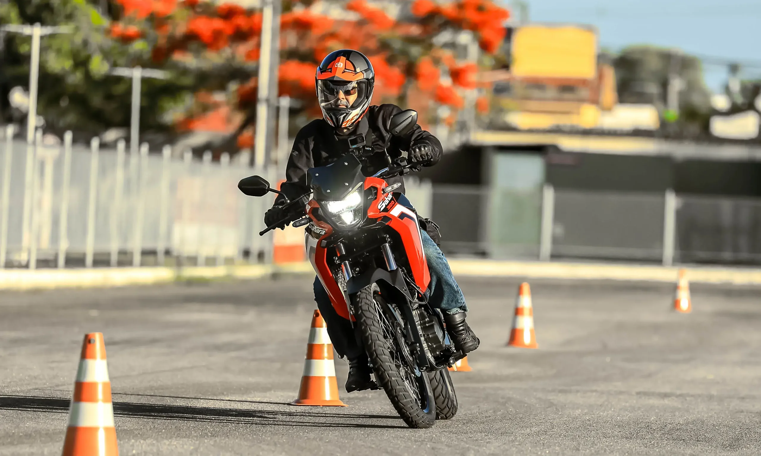 Honda Sahara 300 Test Ride (30) moto