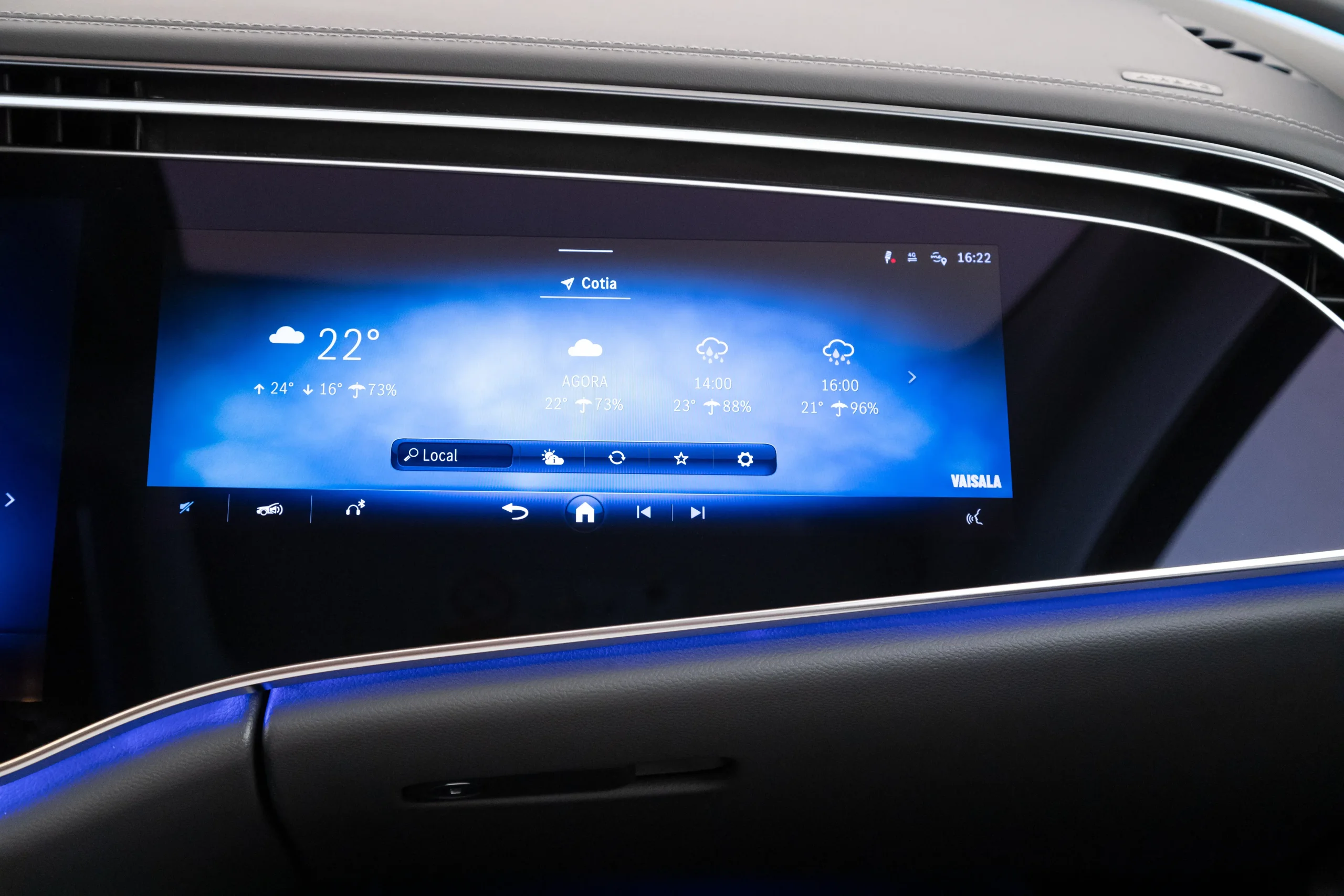 Mercedes E 300 Exclusive 10