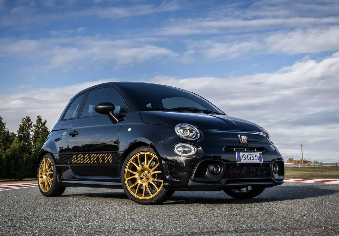Fiat 500 Abarth 75 Anniversario 7