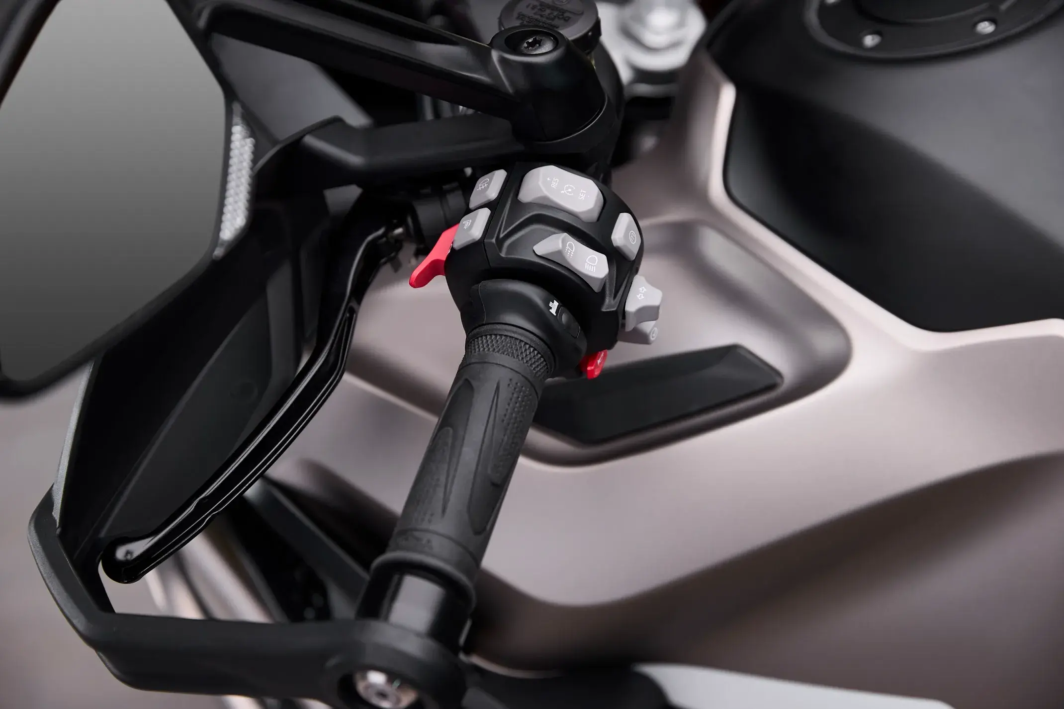 Triumph Tiger 1200 Rally Explorer 2024 (2)