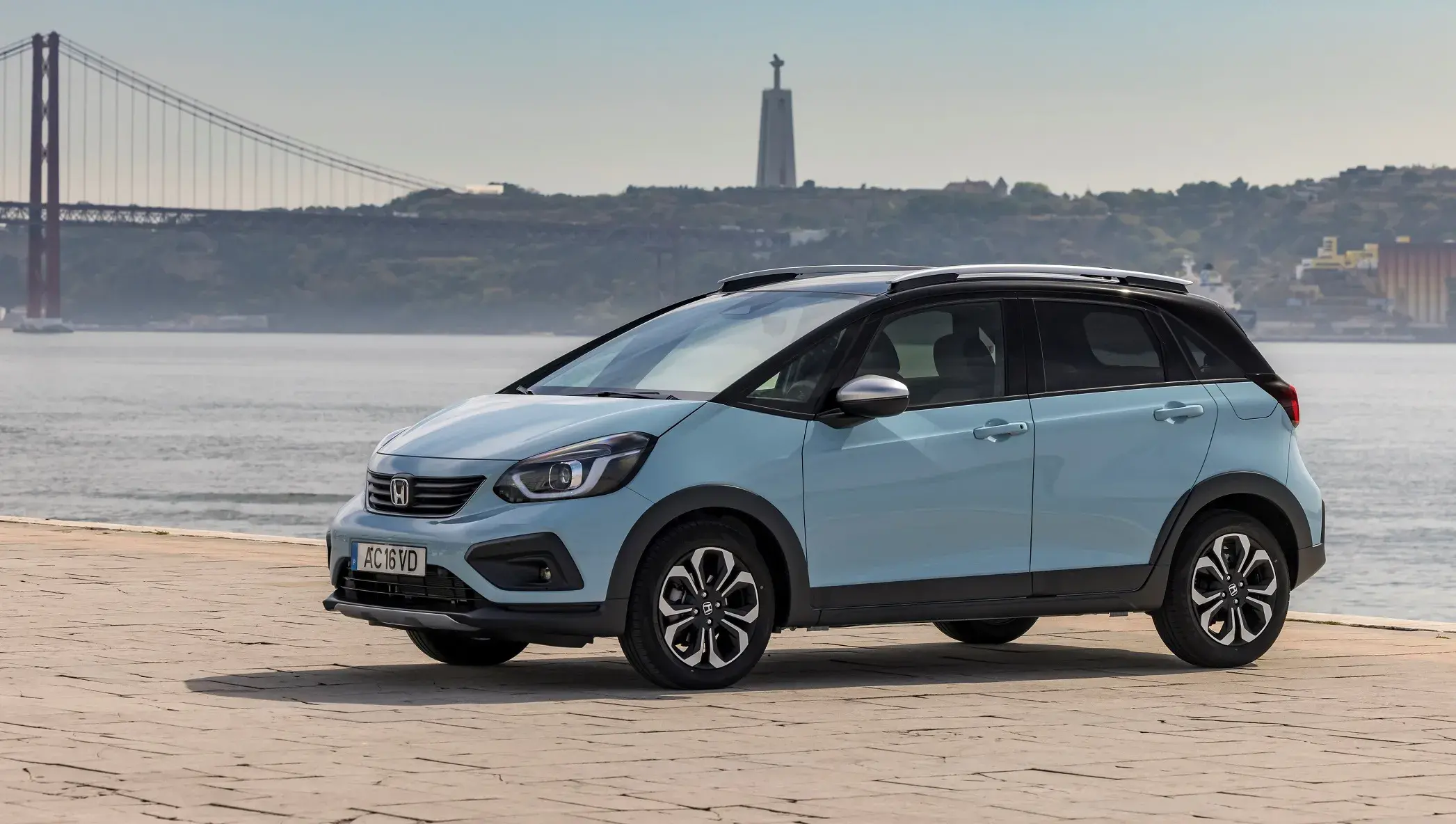 Honda Fit Crosstar 1