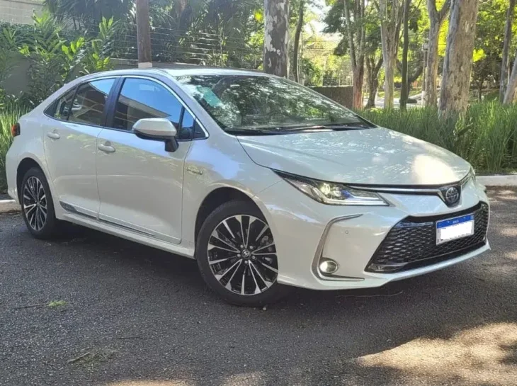 Toyota Corolla Hybrid: cinco virtudes só dele